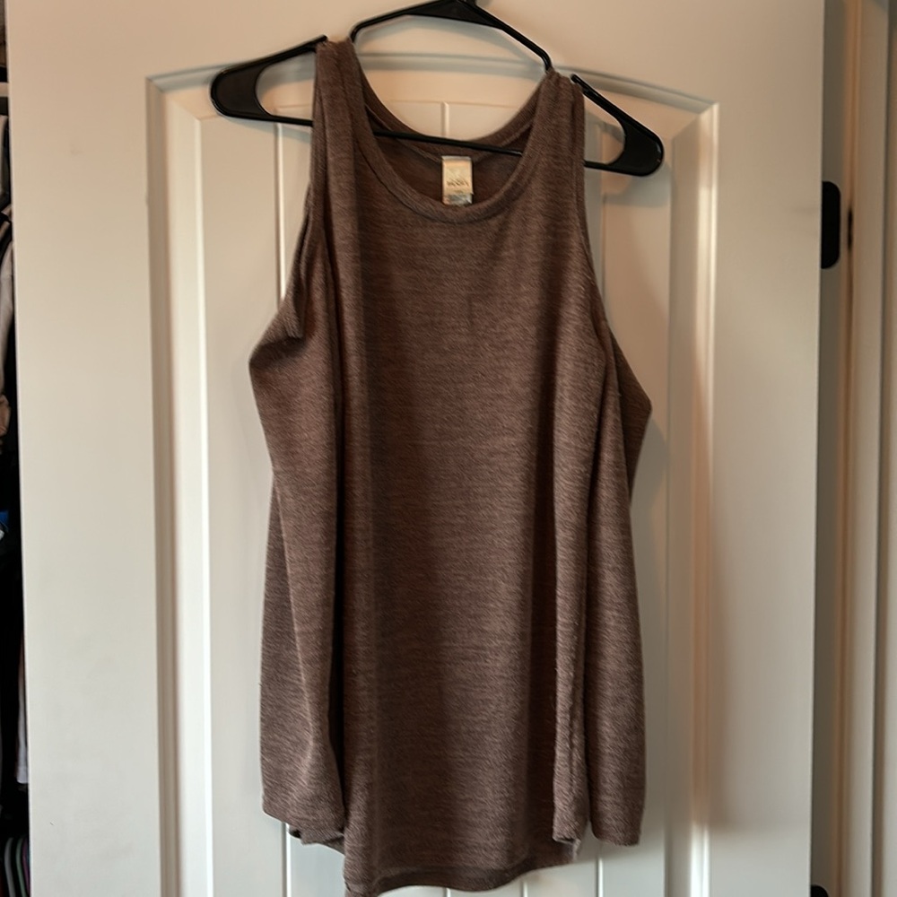 Cutout Shoulder Knit Top